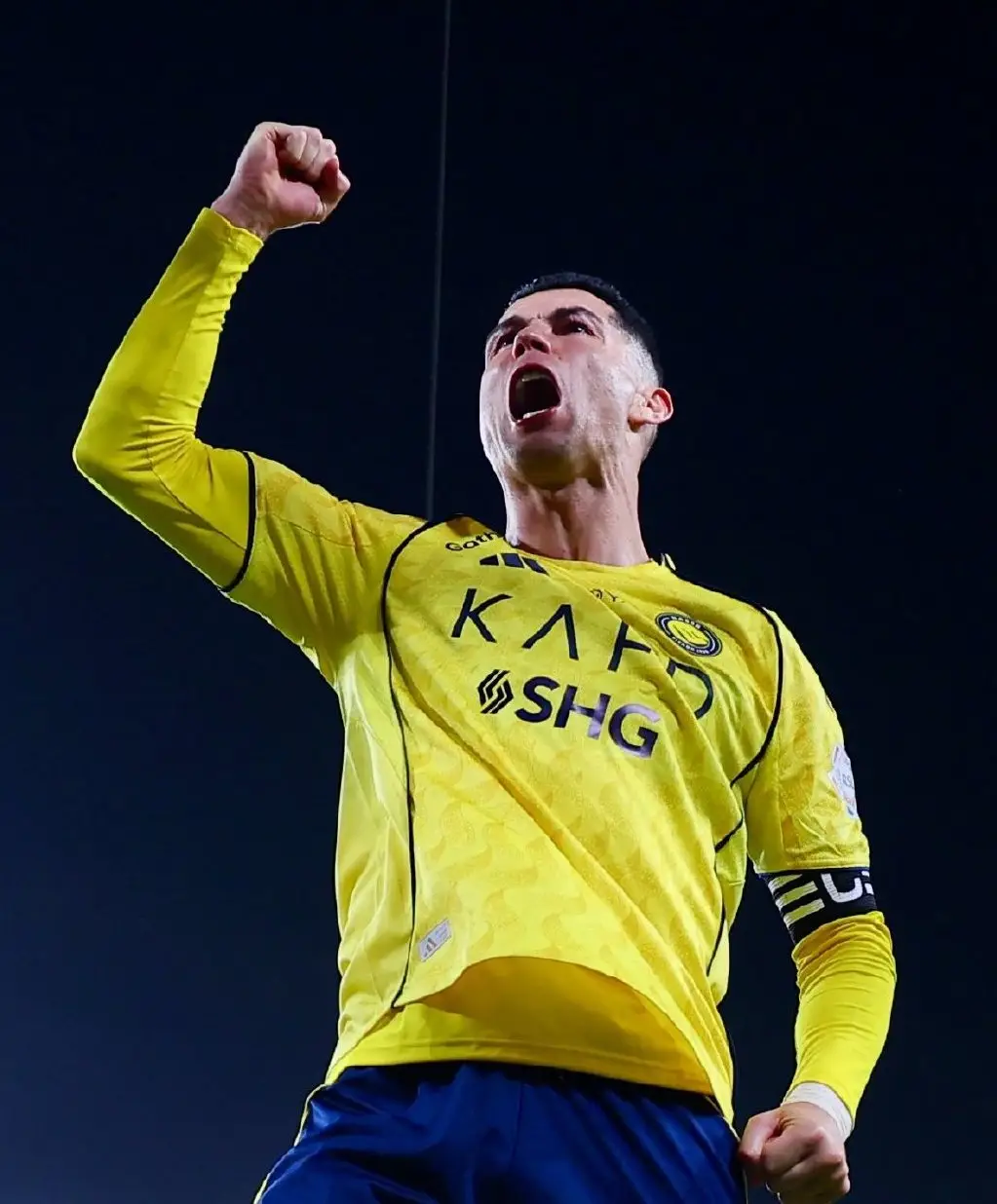 C罗0进球0助攻！抢进球失败！侵犯守门员、躲红牌！评分垫底！